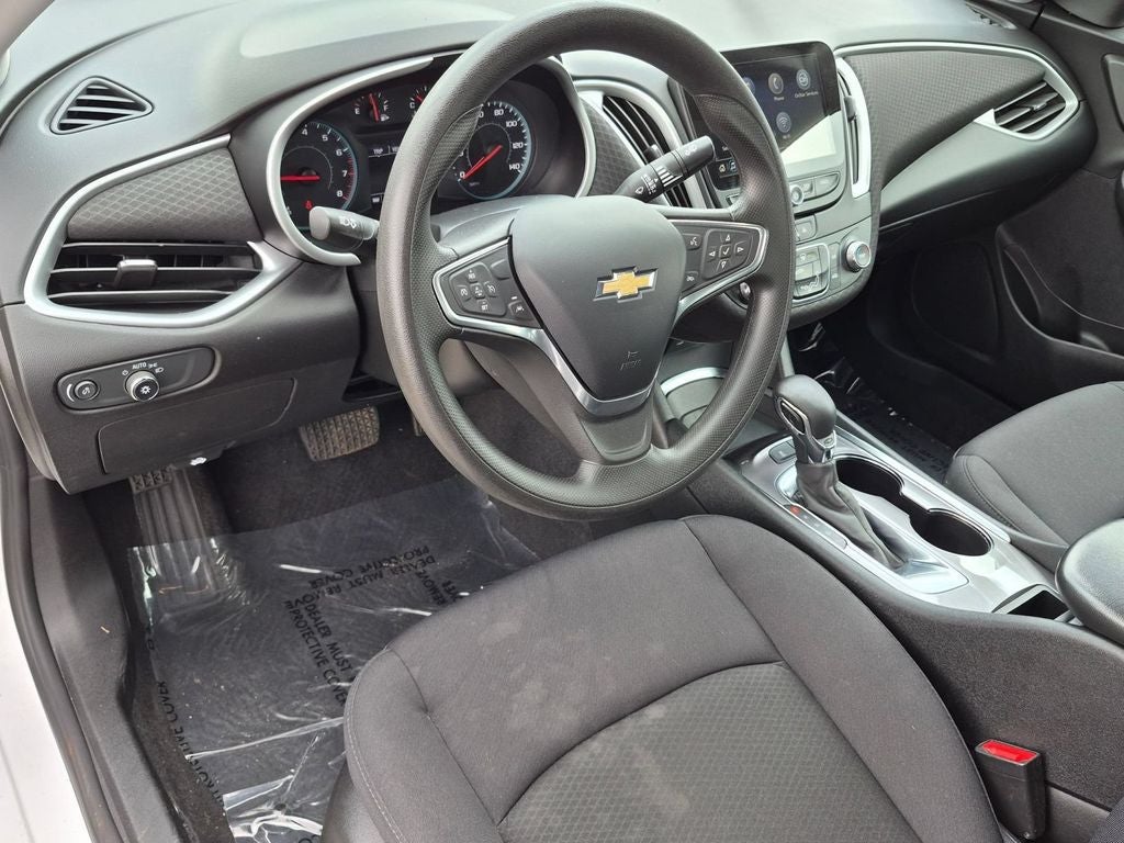 2022 Chevrolet Malibu LS 1LS