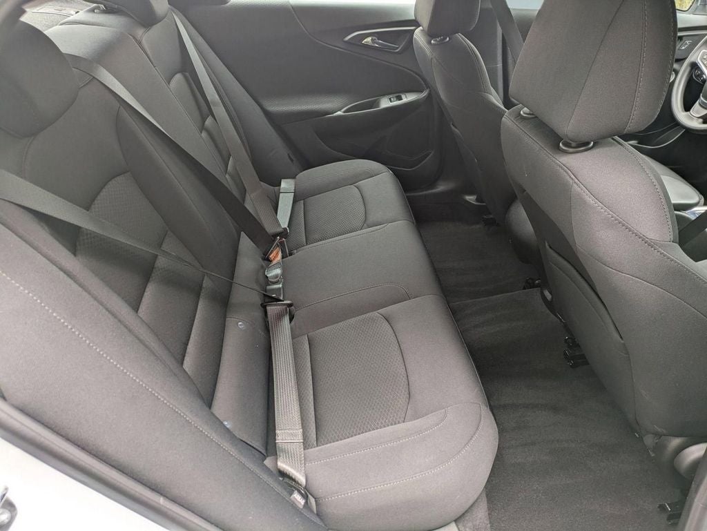 2022 Chevrolet Malibu LS 1LS