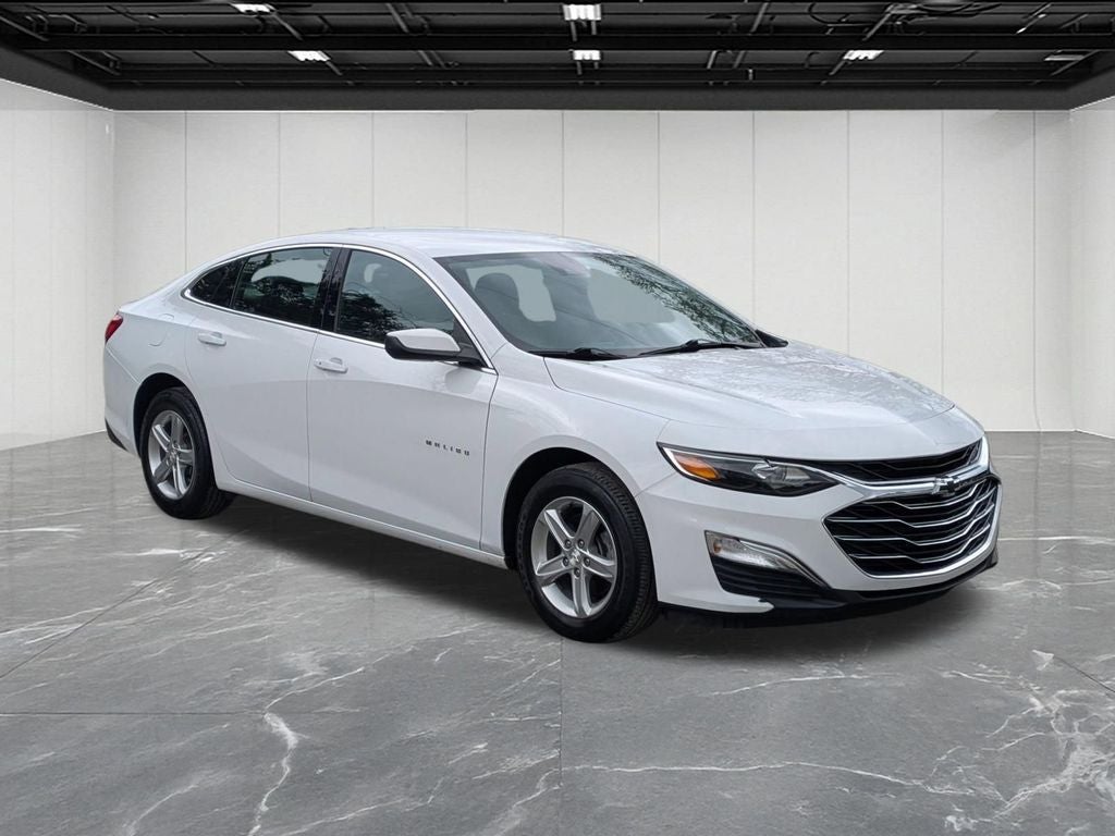 2022 Chevrolet Malibu LS 1LS