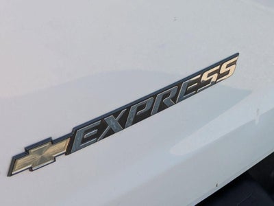 2024 Chevrolet Express 3500 LT Passenger