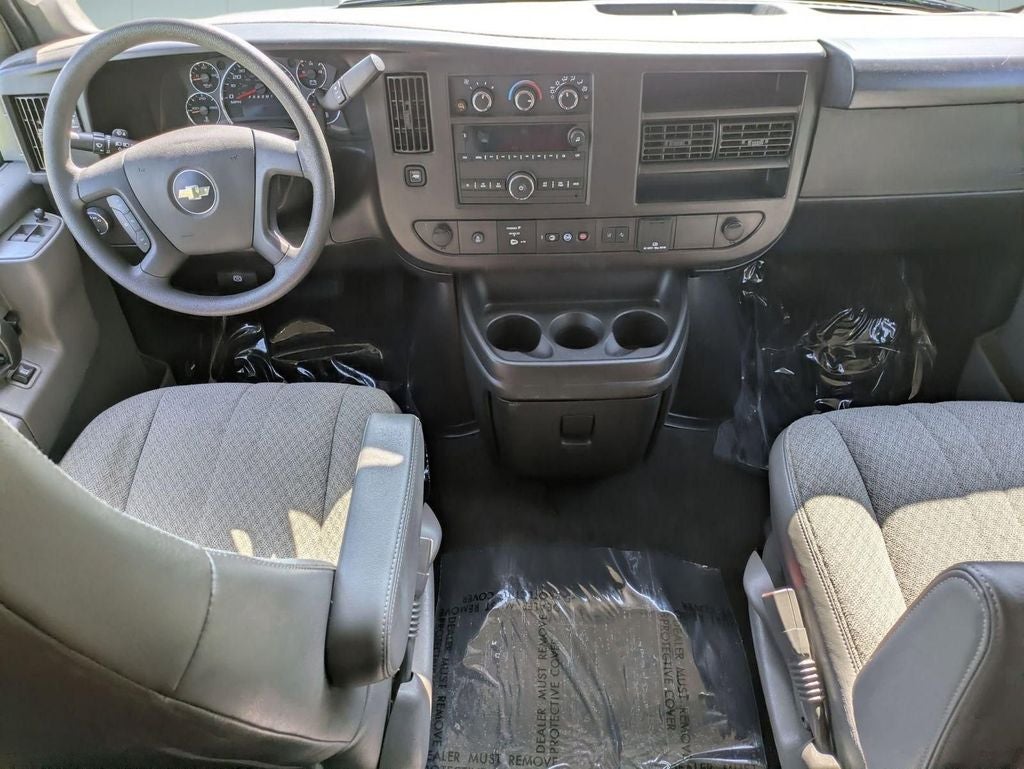 2024 Chevrolet Express 3500 LT Passenger