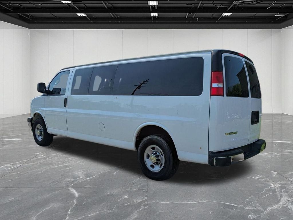 2024 Chevrolet Express 3500 LT Passenger