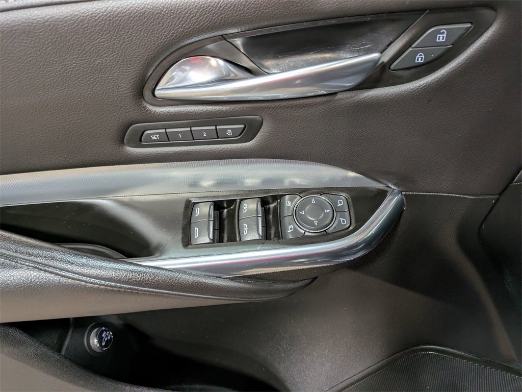 2022 Cadillac XT4 Premium Luxury