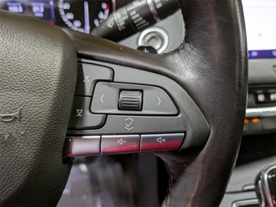 2022 Cadillac XT4 Premium Luxury