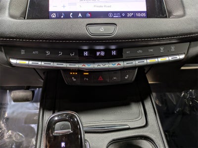 2022 Cadillac XT4 Premium Luxury