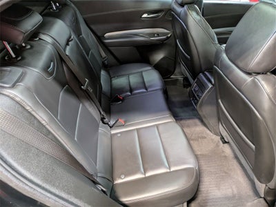 2022 Cadillac XT4 Premium Luxury