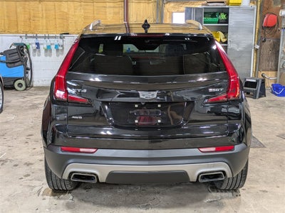 2022 Cadillac XT4 Premium Luxury