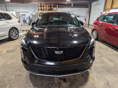 2022 Cadillac XT4 Premium Luxury