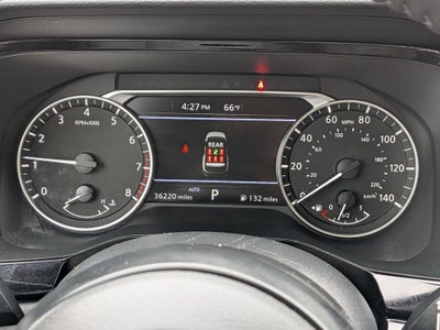2025 Nissan Pathfinder SV