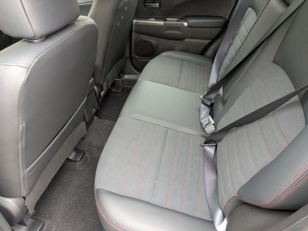 2025 Mitsubishi Outlander Sport 2.0 SE