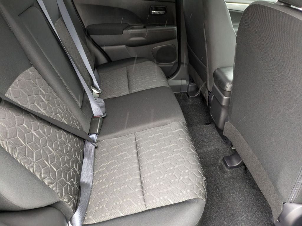 2025 Mitsubishi Outlander Sport 2.0 ES