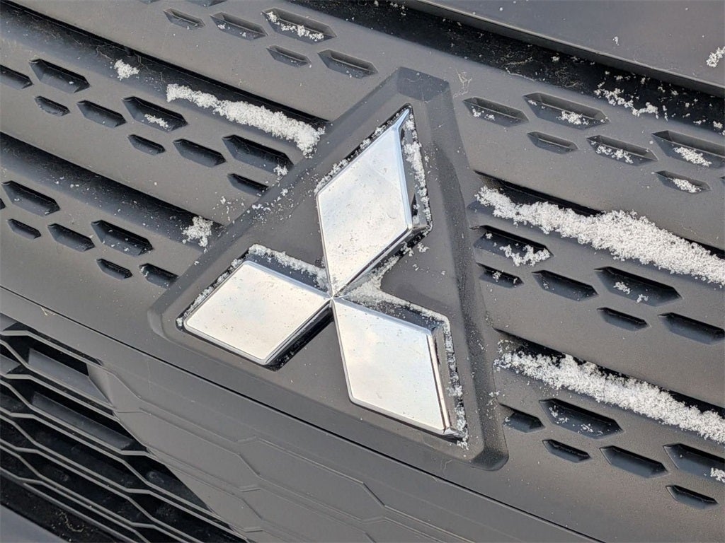 2026 Mitsubishi Eclipse Cross ES