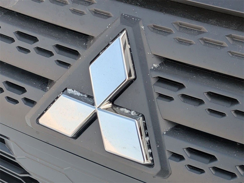 2026 Mitsubishi Eclipse Cross LE