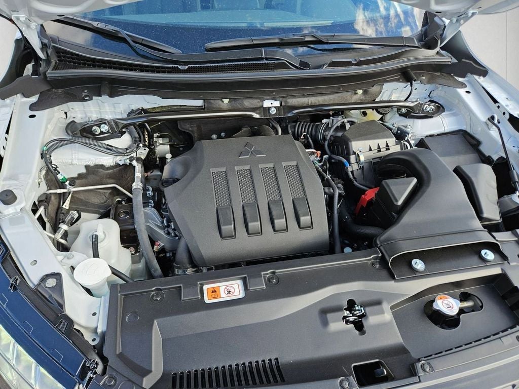 2026 Mitsubishi Eclipse Cross SE