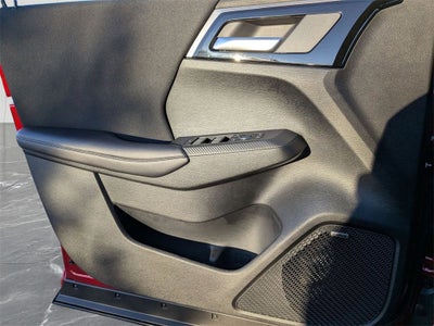 2025 Mitsubishi Outlander ES