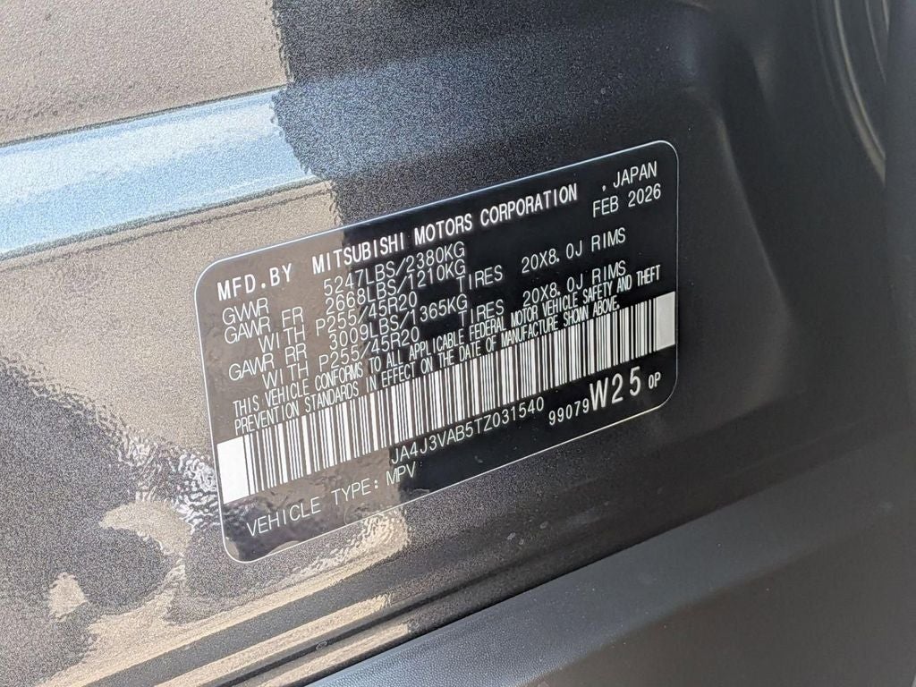 2026 Mitsubishi Outlander LE