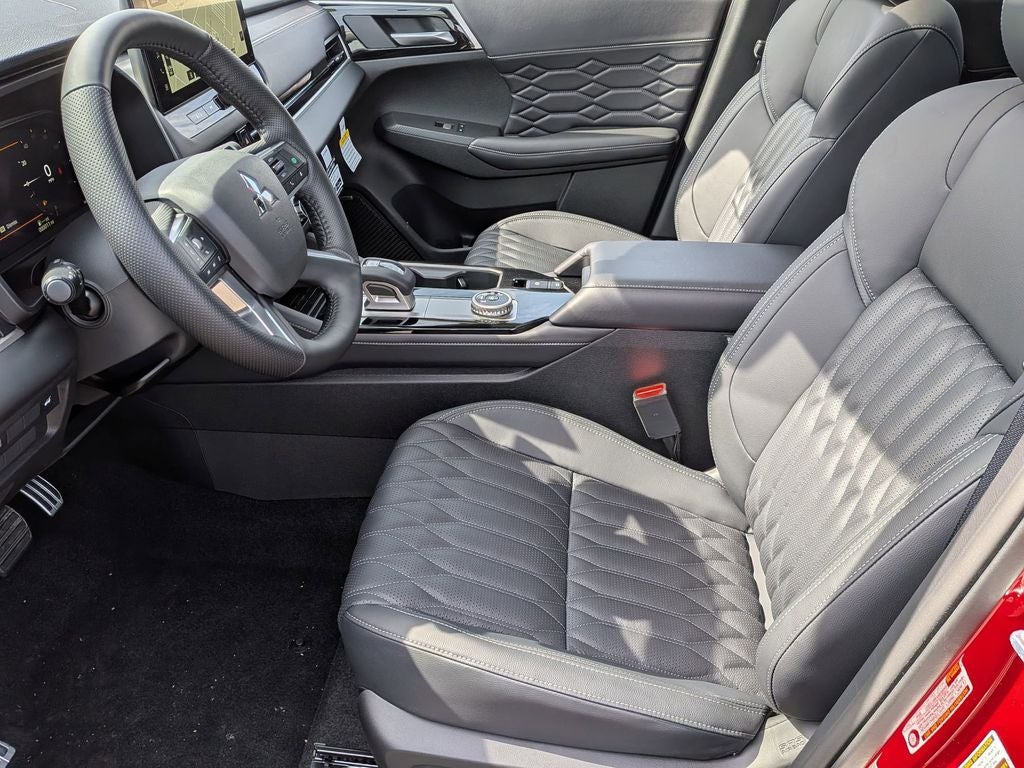 2026 Mitsubishi Outlander SEL