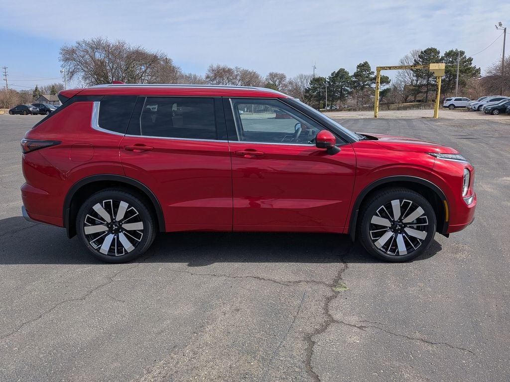 2026 Mitsubishi Outlander SEL
