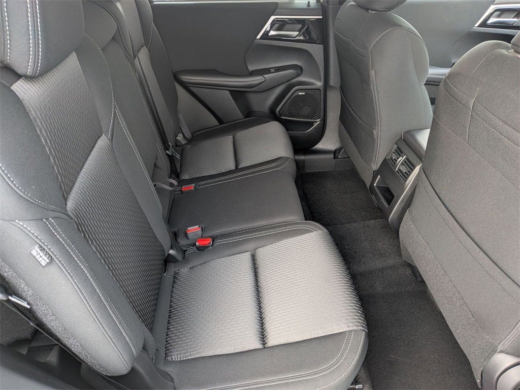 2026 Mitsubishi Outlander ES