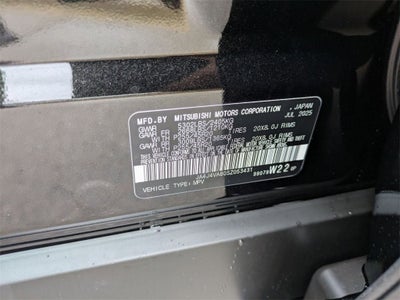 2025 Mitsubishi Outlander SE