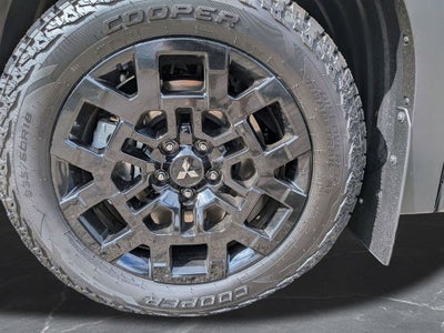 2025 Mitsubishi Outlander SE TRAIL EDITION