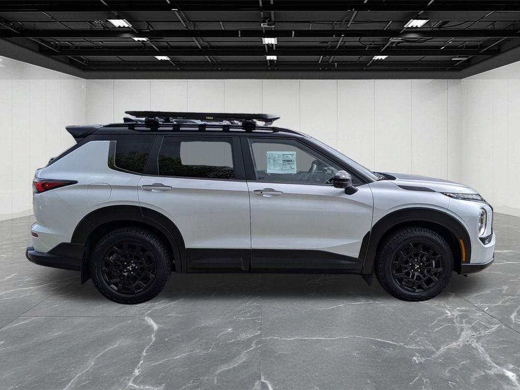 2025 Mitsubishi Outlander SE TRAIL EDITION