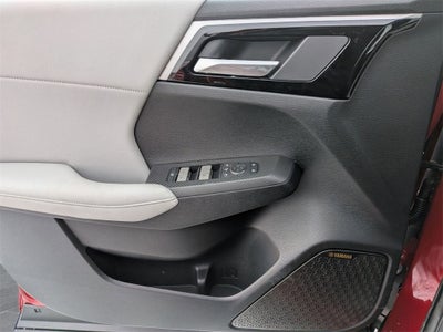 2026 Mitsubishi Outlander LE