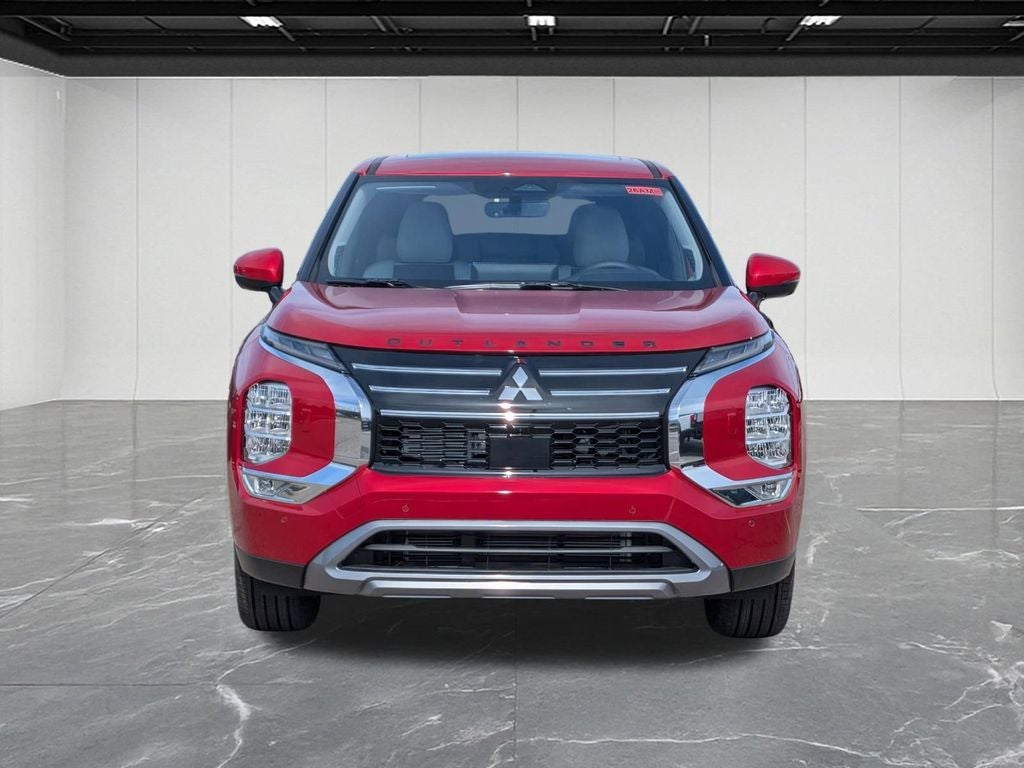 2026 Mitsubishi Outlander LE
