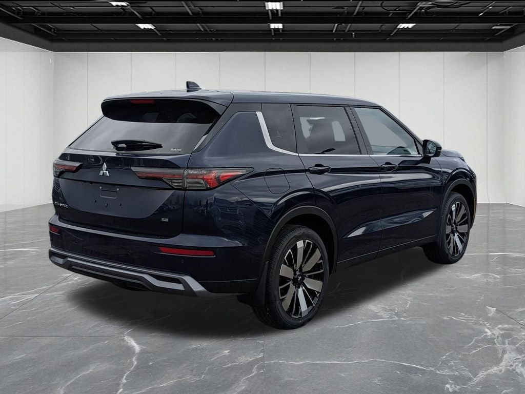 2026 Mitsubishi Outlander SE