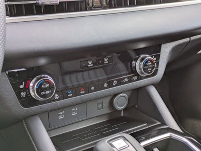 2025 Mitsubishi Outlander SEL