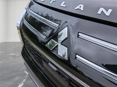 2025 Mitsubishi Outlander Platinum Edition