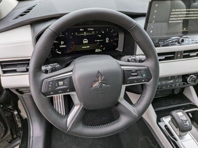 2025 Mitsubishi Outlander Platinum Edition