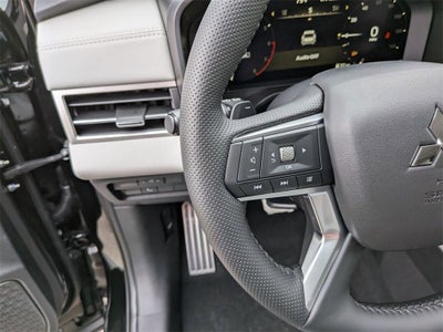 2025 Mitsubishi Outlander Platinum Edition