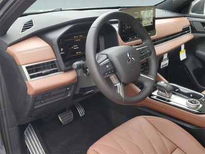 2025 Mitsubishi Outlander SEL
