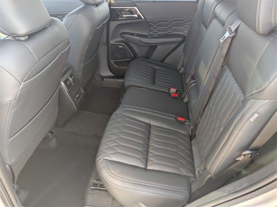 2026 Mitsubishi Outlander SEL