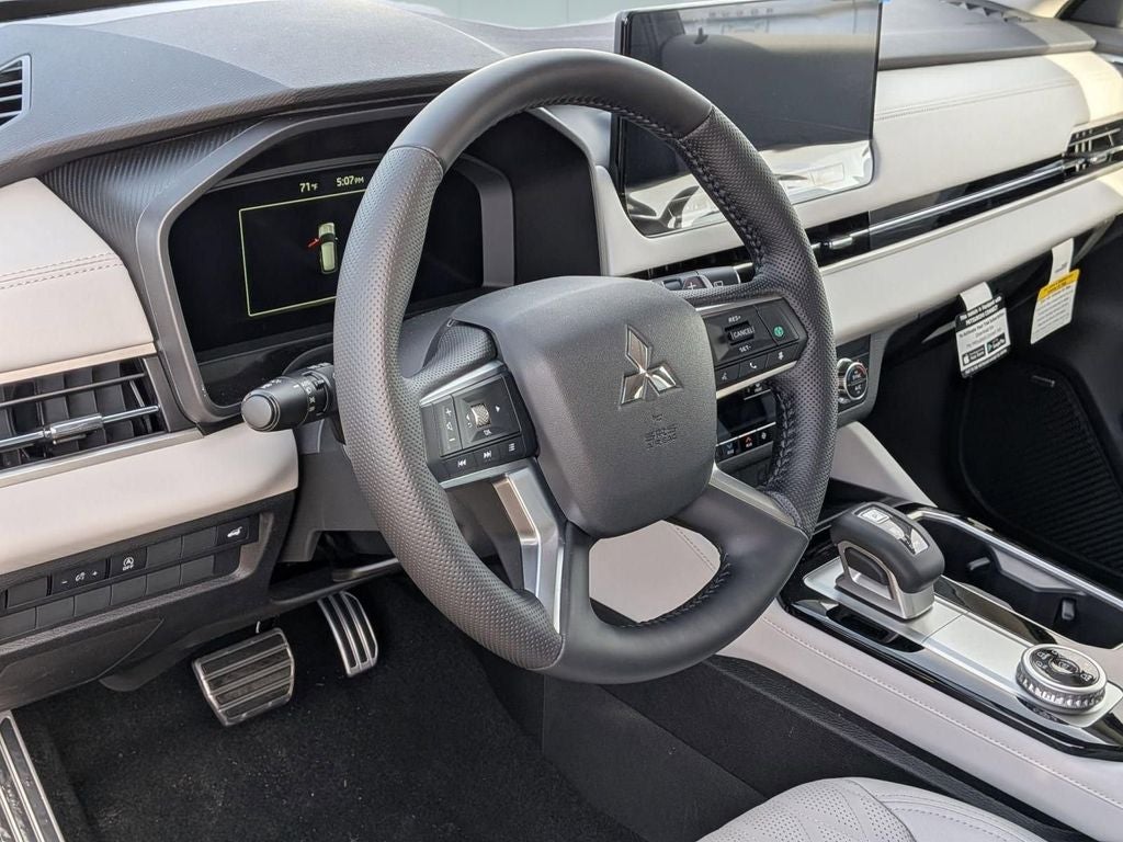 2026 Mitsubishi Outlander SEL
