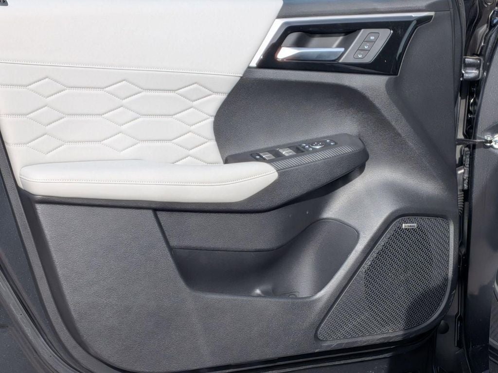 2026 Mitsubishi Outlander SEL