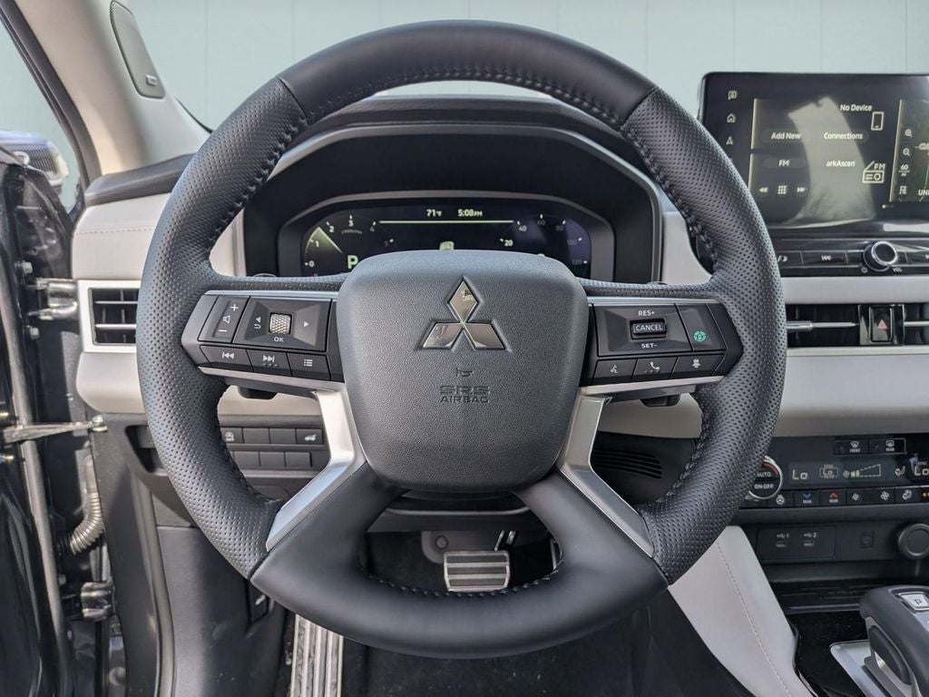 2026 Mitsubishi Outlander SEL