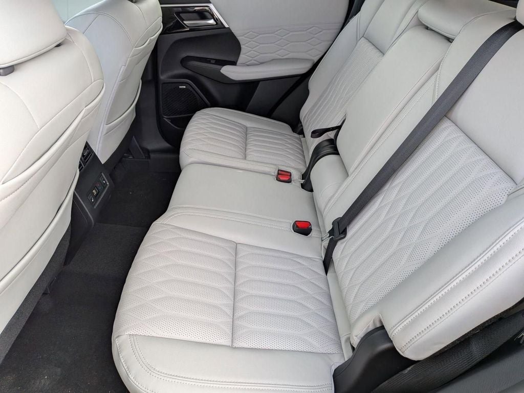 2026 Mitsubishi Outlander SEL