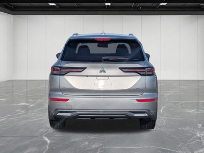 2026 Mitsubishi Outlander SEL