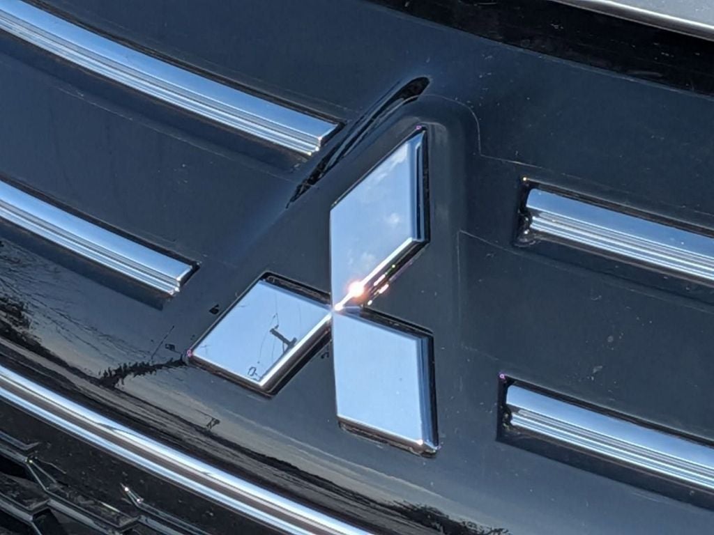 2026 Mitsubishi Outlander SEL