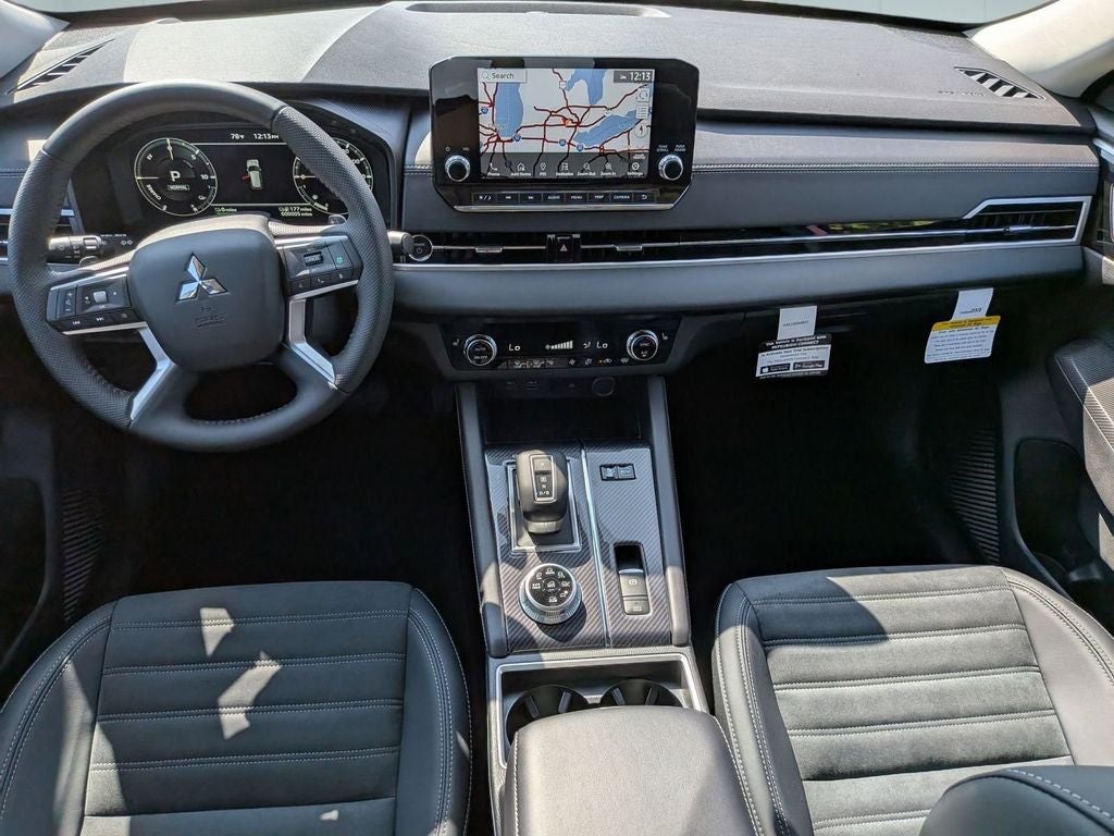 2025 Mitsubishi Outlander PHEV SE