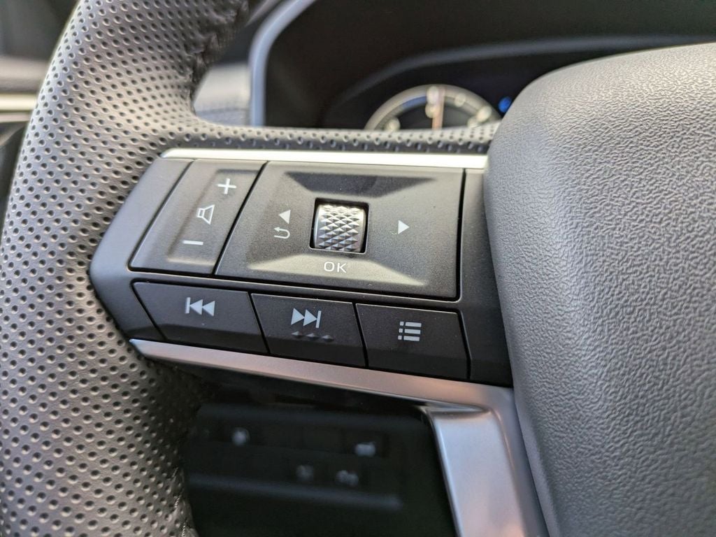 2025 Mitsubishi Outlander PHEV SE