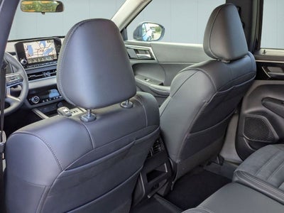 2025 Mitsubishi Outlander PHEV SE