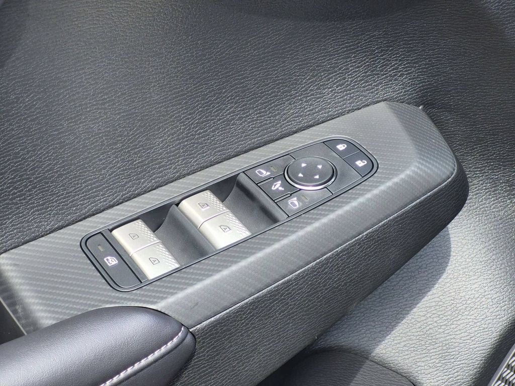 2026 Mitsubishi Outlander PHEV SE