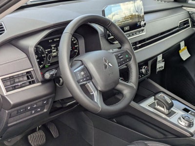 2025 Mitsubishi Outlander PHEV SEL
