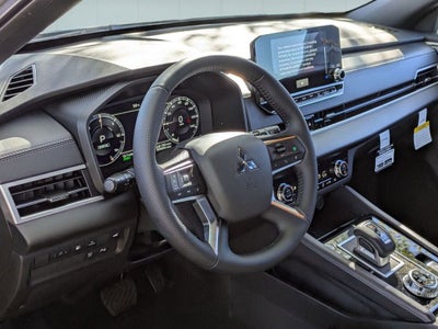 2025 Mitsubishi Outlander PHEV SEL Black Edition