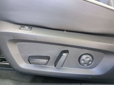 2025 Mitsubishi Outlander PHEV SEL Black Edition