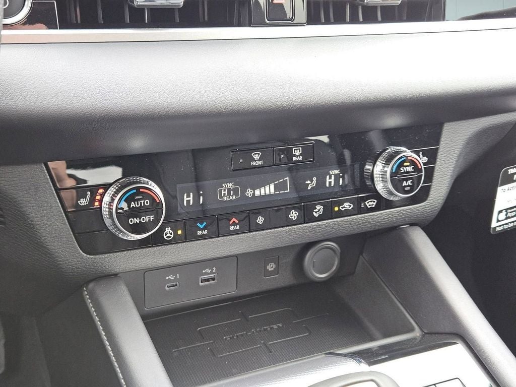 2025 Mitsubishi Outlander PHEV SEL