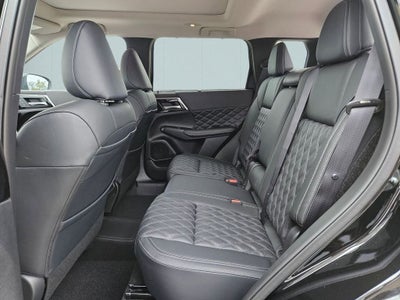 2025 Mitsubishi Outlander PHEV SEL